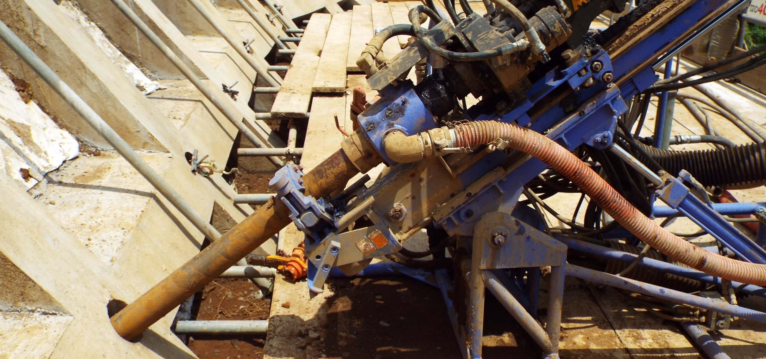 ボーリング工事01